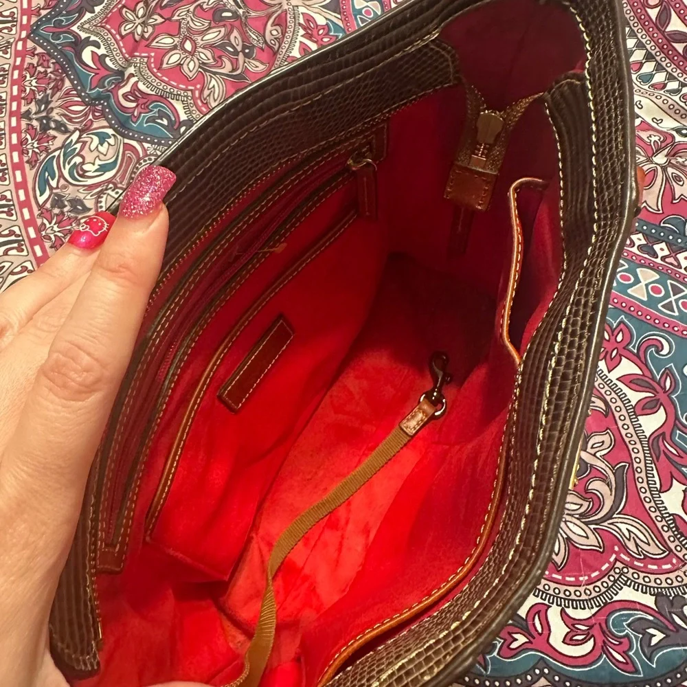 Sold - Picture 4 of 7